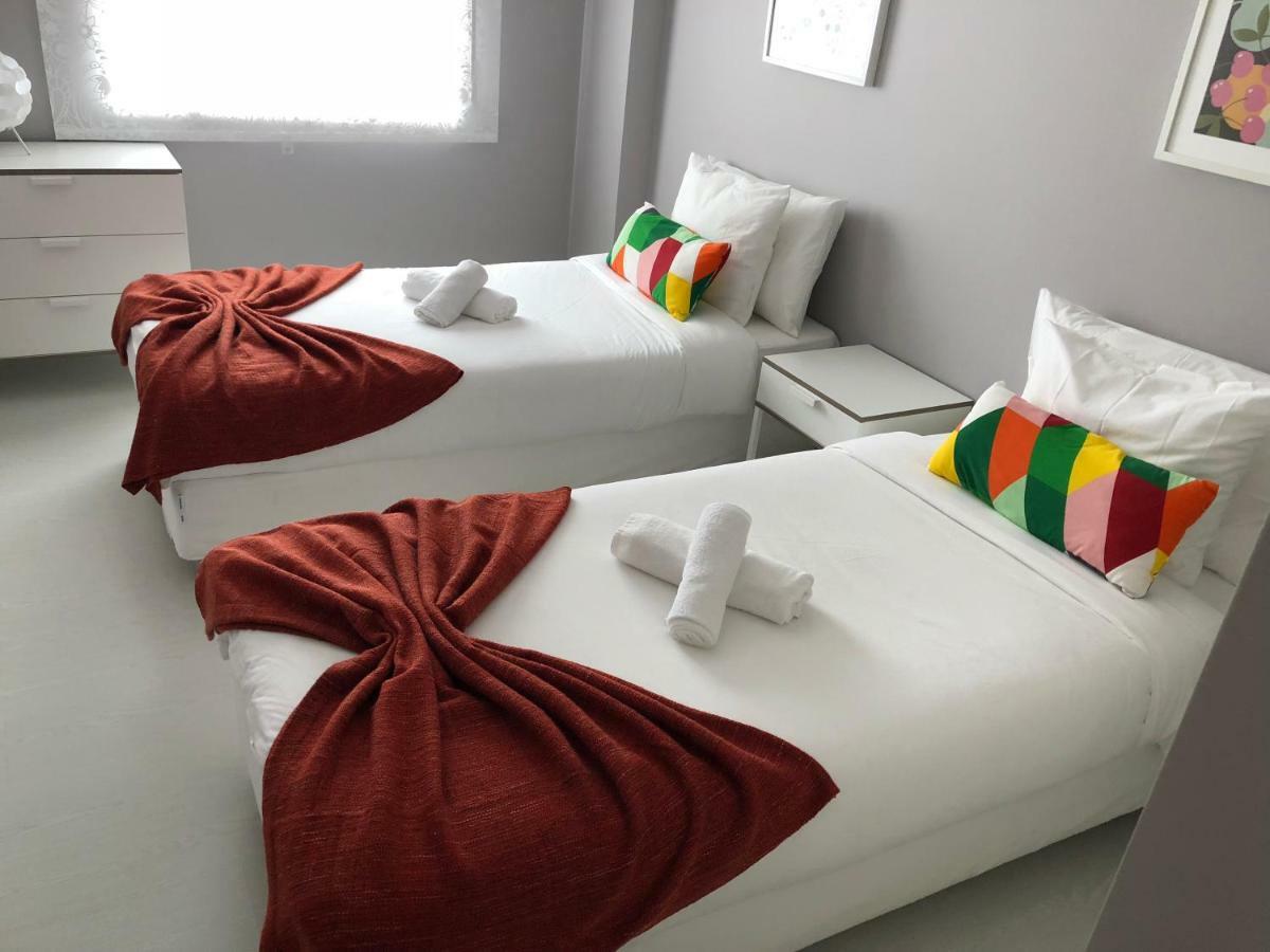 Gamboa Surf Apartment Peniche Eksteriør billede