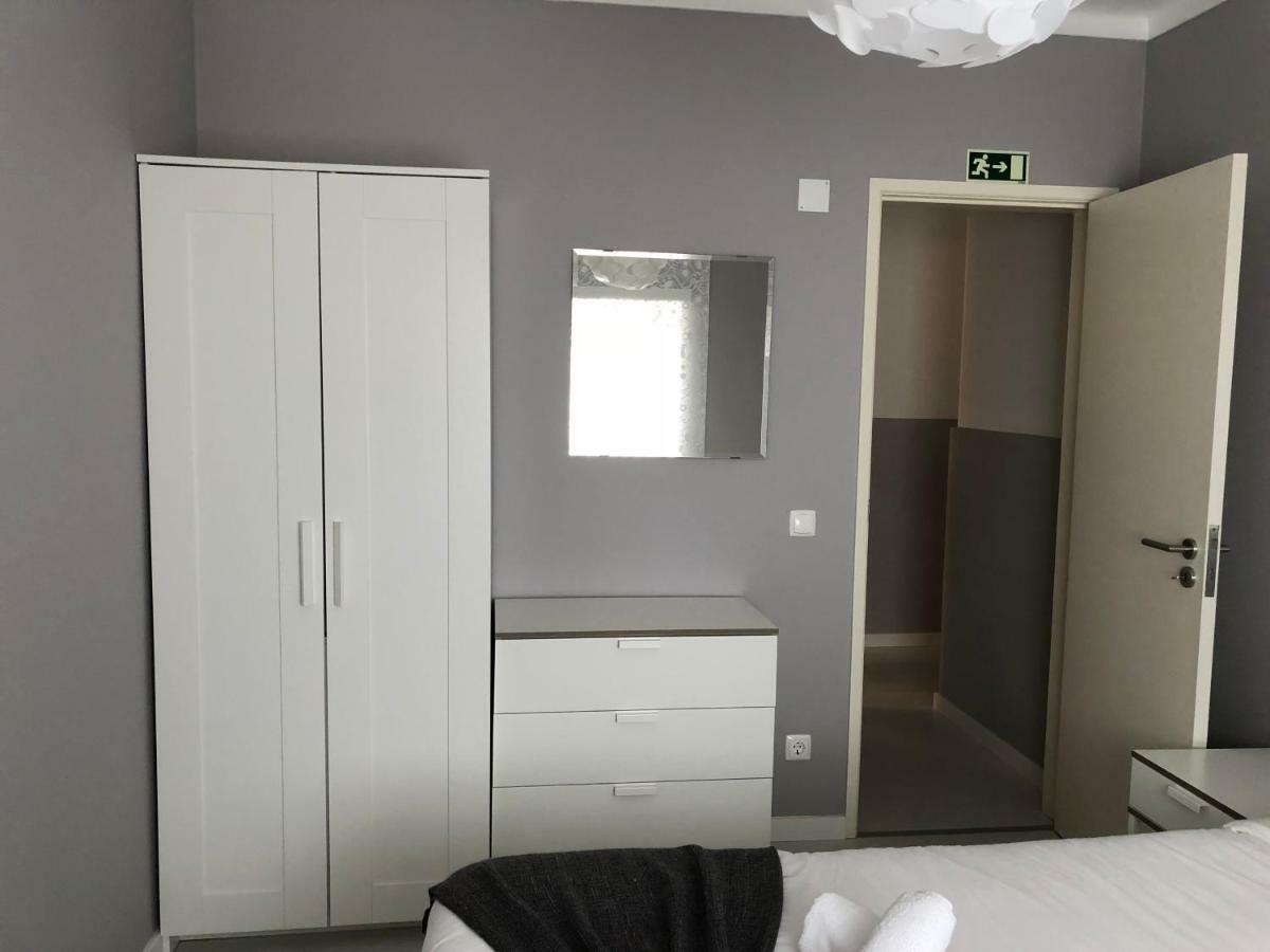 Gamboa Surf Apartment Peniche Eksteriør billede