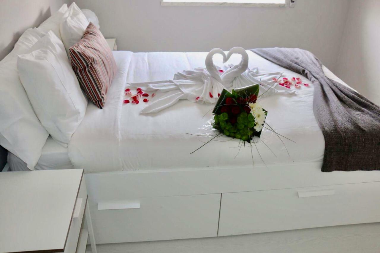 Gamboa Surf Apartment Peniche Eksteriør billede