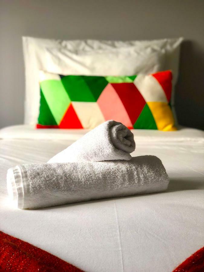 Gamboa Surf Apartment Peniche Eksteriør billede